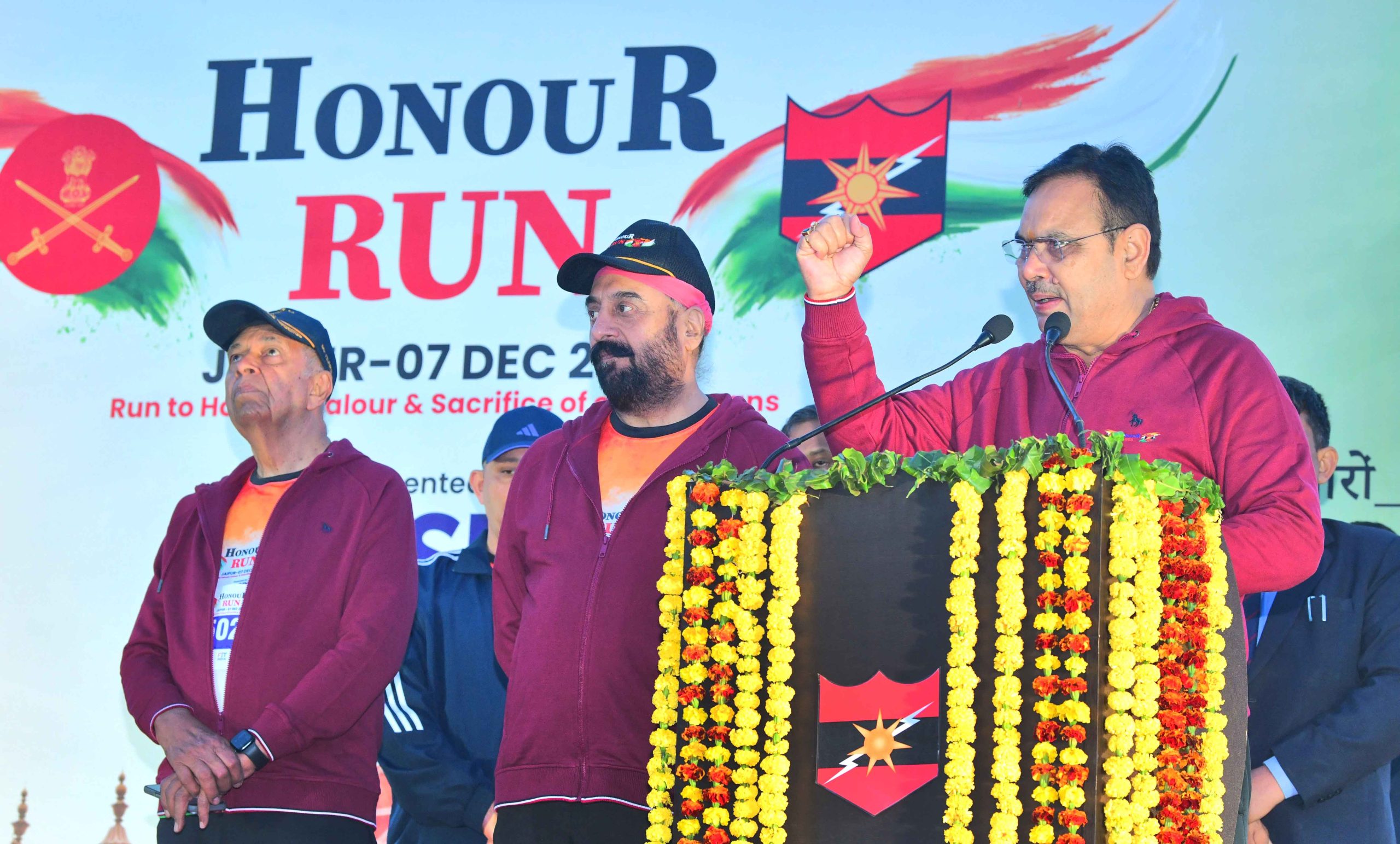 पूर्व सैनिकों के सम्मान में ‘ऑनर रन’ मैराथन का आयोजन