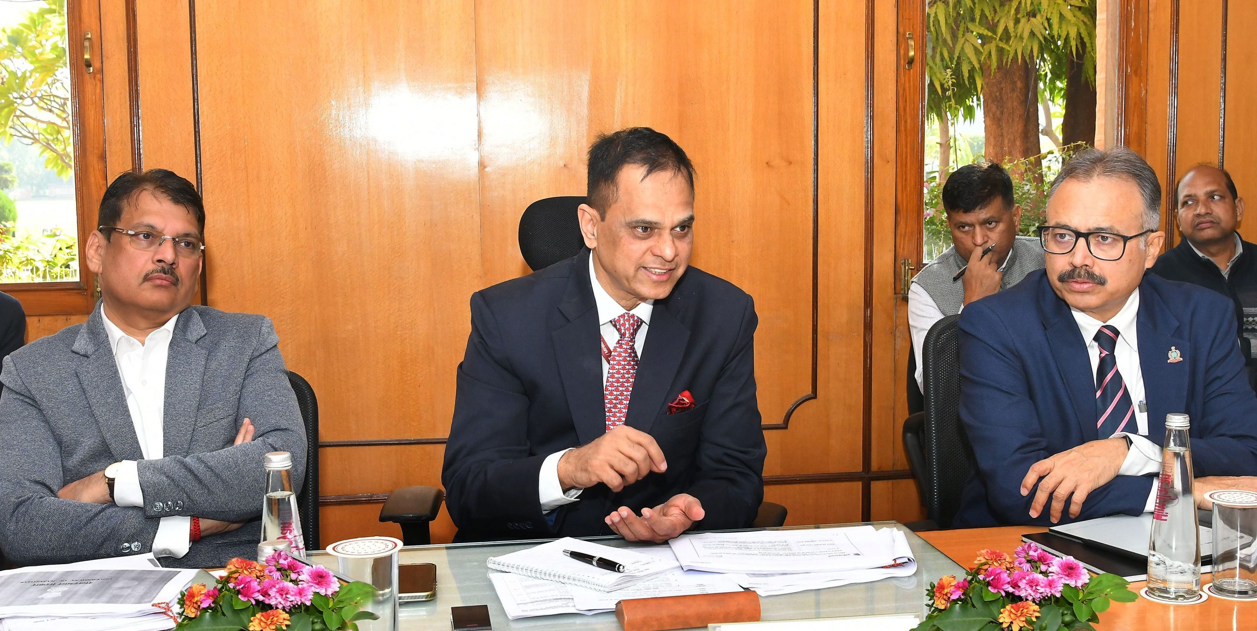 अपराधों पर अंकुश के लिए पुलिस थानों का आधुनिकीकरण किया जाए- मुख्य सचिव