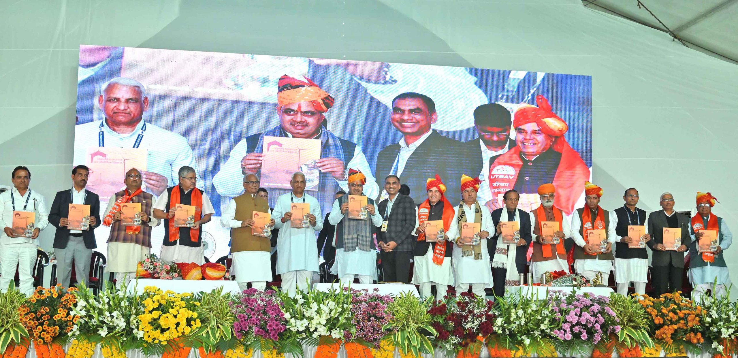 हस्तशिल्पियों को कौशल प्रशिक्षण देकर रोजगार के नए अवसर दे रही राज्य सरकार : मुख्यमंत्री भजनलाल शर्मा