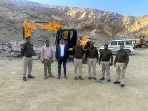 Major action taken on instructions of Jaipur Collector against illegal mining and transportation in Aravalli region
